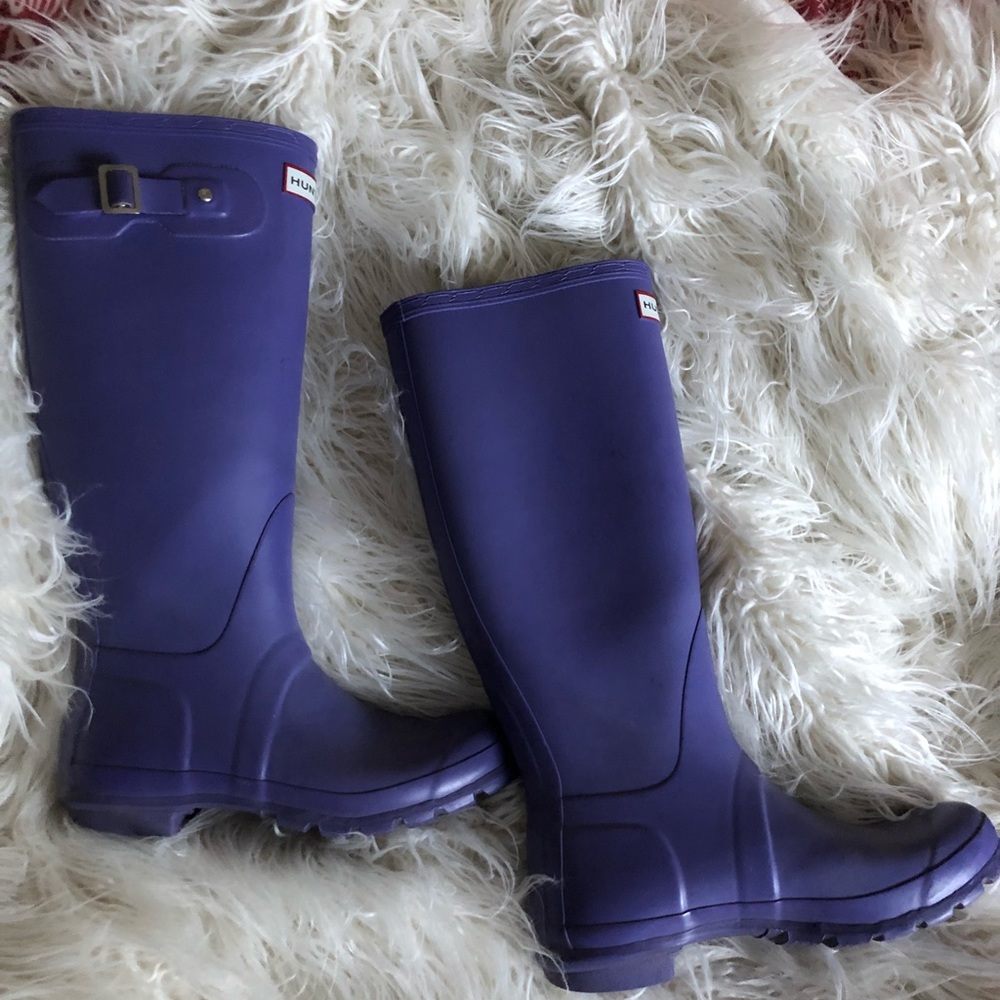Hunter tall boots iris purple size 6m/7f rare